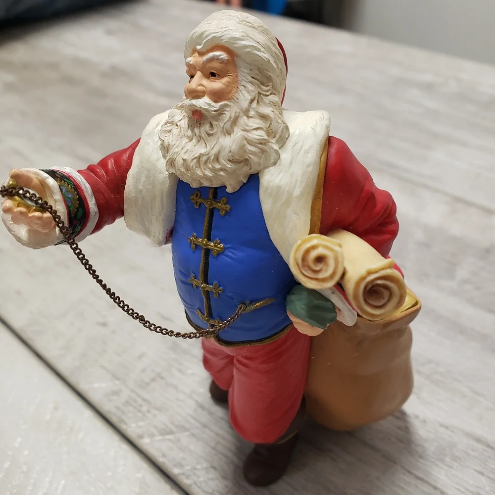 Hallmark 2001 ornament